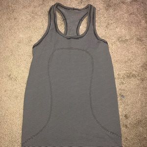 Black and white stripe lululemon racerback tank